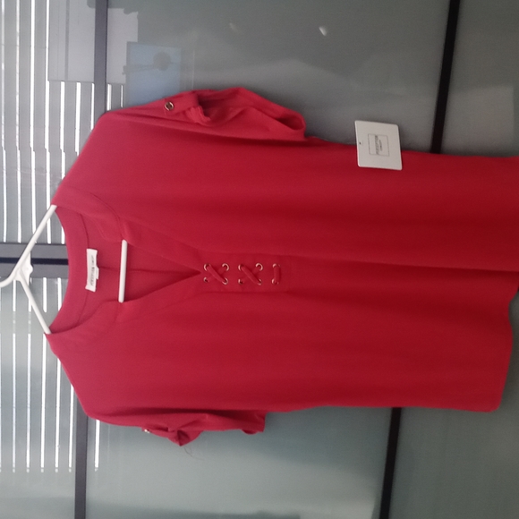 Top Size M - Picture 1 of 5